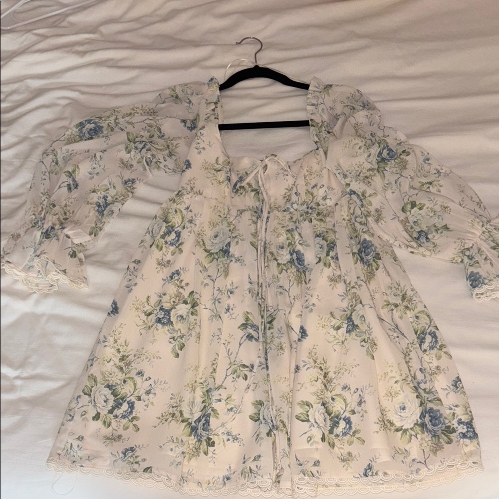 Floral Cream and Blue Women's Top